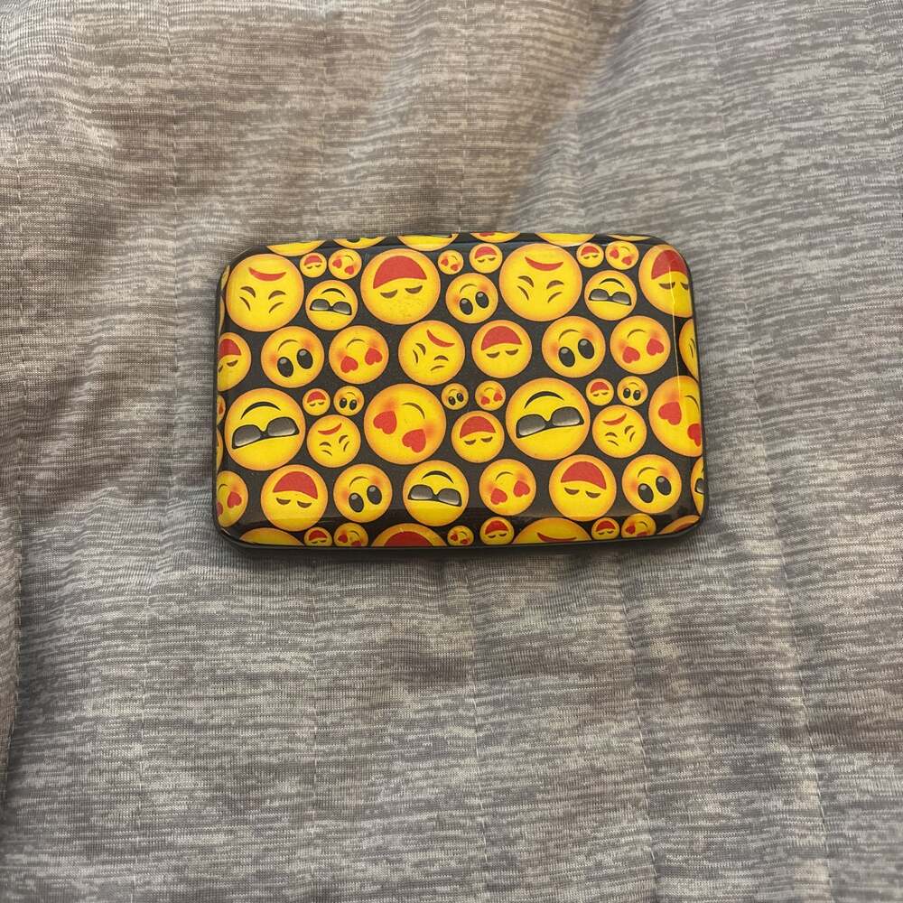 Emoji Smiley Faces Black credit card holder